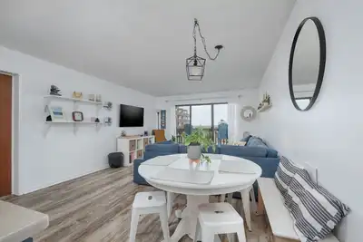 Image de 2971 - Seabbatical, 2 Bedroom, 2 bath, oceanfront condo in Duck!