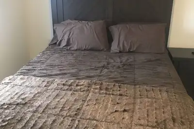 Image de Exquisite 3 Bedrooms in this Stunning Fully Furnished Haven, Near Hospitals