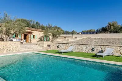 Image de YourHouse Son Tey, villa avec piscine privée et terrasse avec vue sur la nature