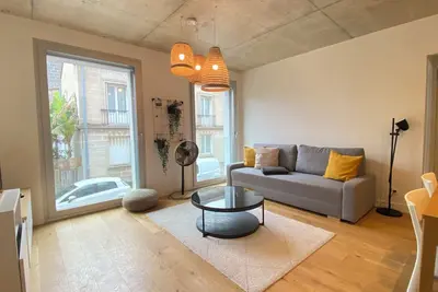 Image de Charmant et rayonnant appartement de 40 m2 situé à Bordeaux