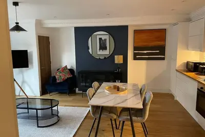 Image de Stunning apartment by The Leas, West End