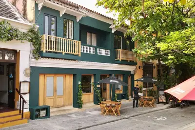 Image de Luxury Castalia House 6br