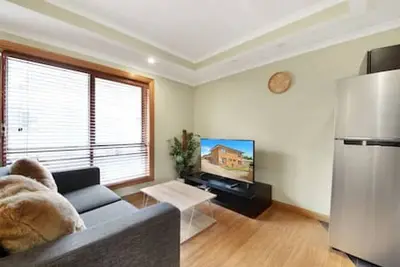 Image de Fly Around Town in Pocket Rocket