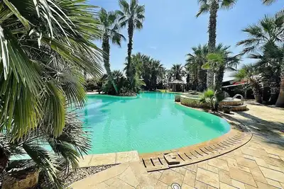 Image de Villa Adelaide: A welcoming two-story villa situated at a few steps from a sandy beach, with Free Wi-Fi.
