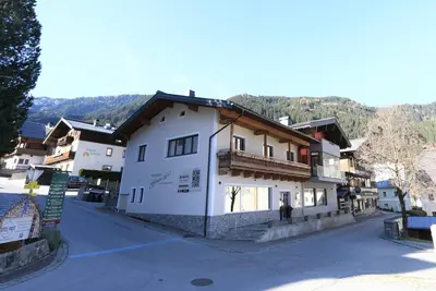 Image de Appartement pour personnes près de la cascade