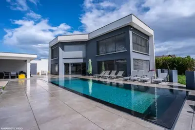 Image de Magique villa, piscine et jacuzzi house_of_raeder