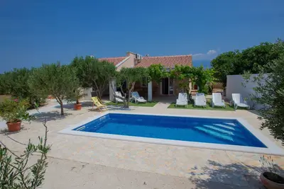 Image de Holiday home Tina with private pool