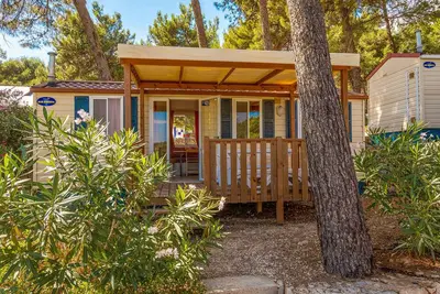 Image de Maison mobile avec véranda