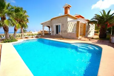 Image de Saona Villas (As Sabi) : villa 6 personnes, piscine privée, wifi