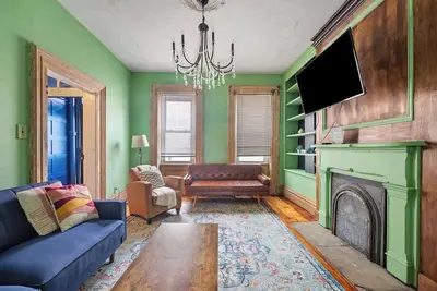 Image de Historic 4 Bed Northside Home - Amazing Location