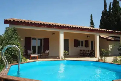 Image de Maison près du Pont du Gard & Vignobles