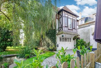 Image de Studio agréable avec terrasse à Isigny-sur-Mer