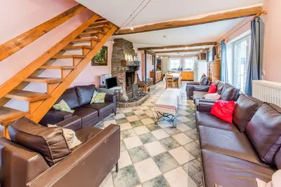 Image de Belle ferme Ă Brisy avec sauna