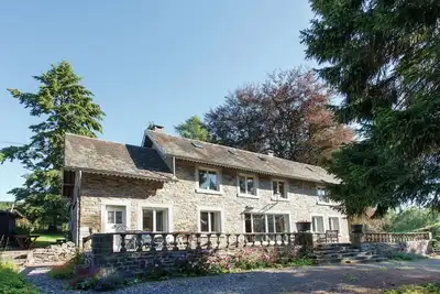 Image de Maison de vacances א Lavacherie avec terrasse