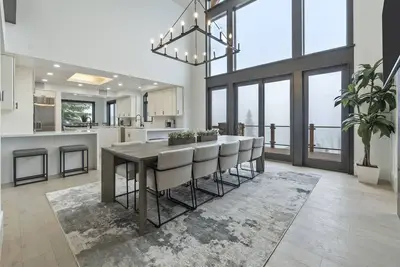 Ski-In/Ski-Out Heavenly Retreat