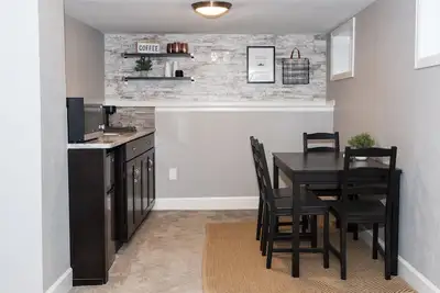 Image de Quaint 1 bedroom apartment