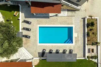 Image de Villa Stari Hill save 20 percent on Split-villas com
