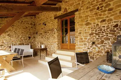 Image de Maison de vacances spacieuse avec piscine chauffée
