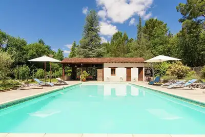 Image de Maison de maître à Bourgnac avec jardin