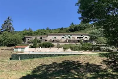 Image de Grande bastide à Courniou avec piscine privée