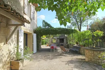 Image de Maison en Provence avec piscine privée
