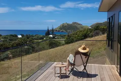 Image de Xspot Medlands - new 2 bed 2 bath pad - ocean views - 5 min. stroll to the beach