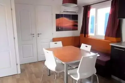 Image de Mobil-home 4 Pièces 8 Personnes - Climatisation + Tv