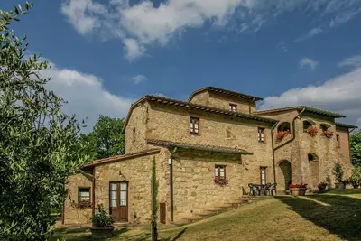 Image de Ferme avec piscine et terrasse privée