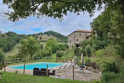 Image de Maison de vacances avec piscine א Apecchio