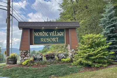 Image de Nordic Village Condo Sleeps 12! !