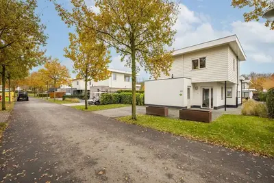 Image de Villa moderne avec jacuzzi près de Harderwijk