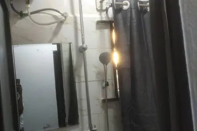 Image de very neat and quiet place with security