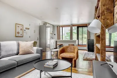 Image de Amazing Williamsburg 2br w\/ W\/D, near Domino Park, by Blueground