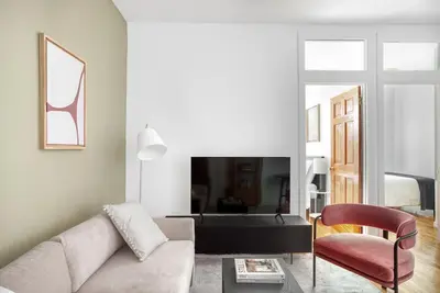 Image de Amazing Park Slope 2br w/ W/D, nr Prospect Park, by Blueground