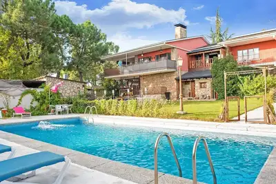 Image de Gîte partagé avec jardin pour deux