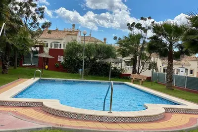 Image de Maison de vacances avec piscine commune