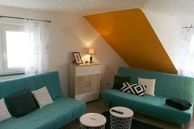 Image de Gästehaus Koblenz - Dernier étage pour jusqu'à 10 personnes avec accès au jardin et barbecue