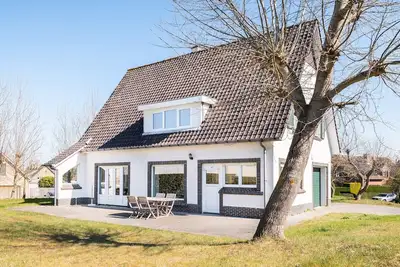 Image de Villa confortable à proximité de la réserve de dunes