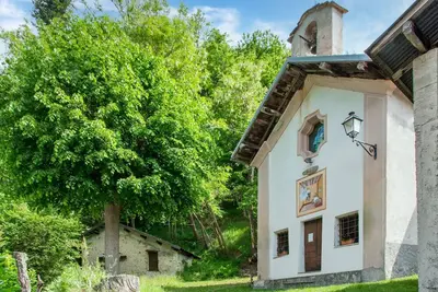 Image de Maison de vacances avec jardin dans l'arriטre-pays ligure