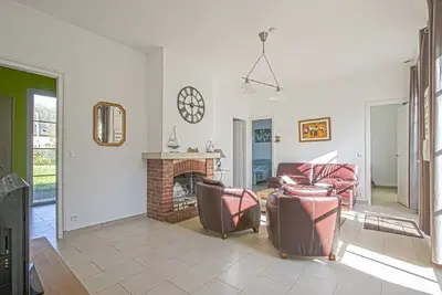 Image de Maison de vacances avec jardin près de la mer