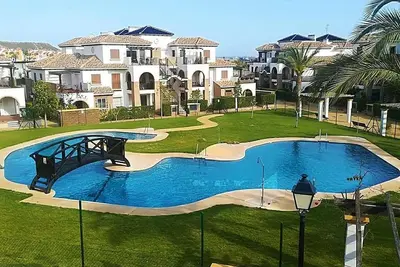 Maison de vacances avec piscines communes