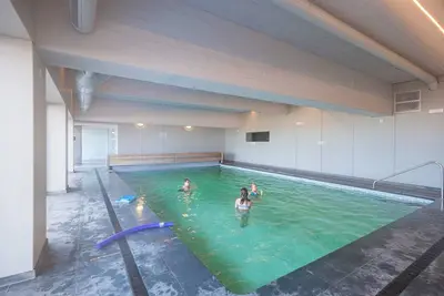 Image de Studio au 4? étage avec vue sur la mer