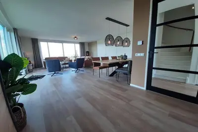 Image de Villa en Frise avec location de bateau