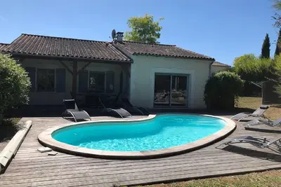 Image de Villa de luxe avec terrasse couverte Ă Chalais