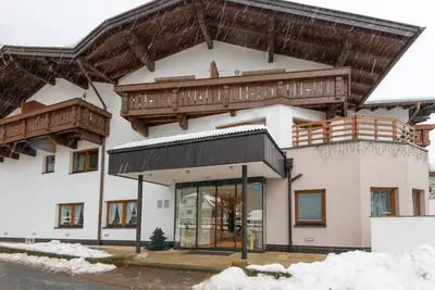 Image de Appartement à Längenfeld avec salle de loisirs