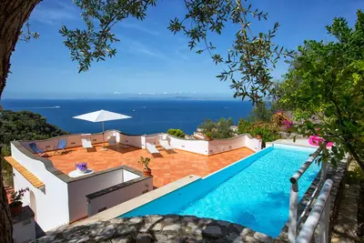 Image de Villa Triludonia - private pool with sea view