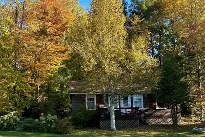 Image de Pine Cottage: Pristine Echo Lake in the Nek of Vermont. Family and pet friendly!