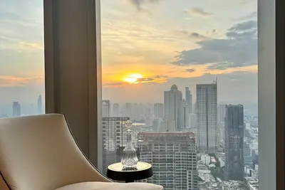 Image de Ritz Carlton Residences level 52nd! Breathtaking view!