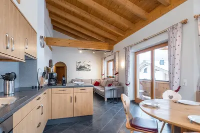 Appartement au bord de la piste avec balcon
