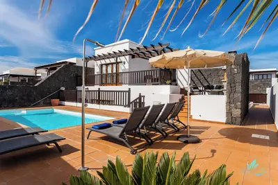 Image de Villa de vacances 'Casa Familia' avec piscine privée, terrasse privée et Wi-Fi
